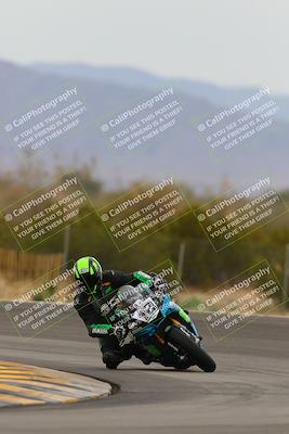 media/Jan-15-2023-SoCal Trackdays (Sun) [[c1237a034a]]/Turn 3 (1115am)/